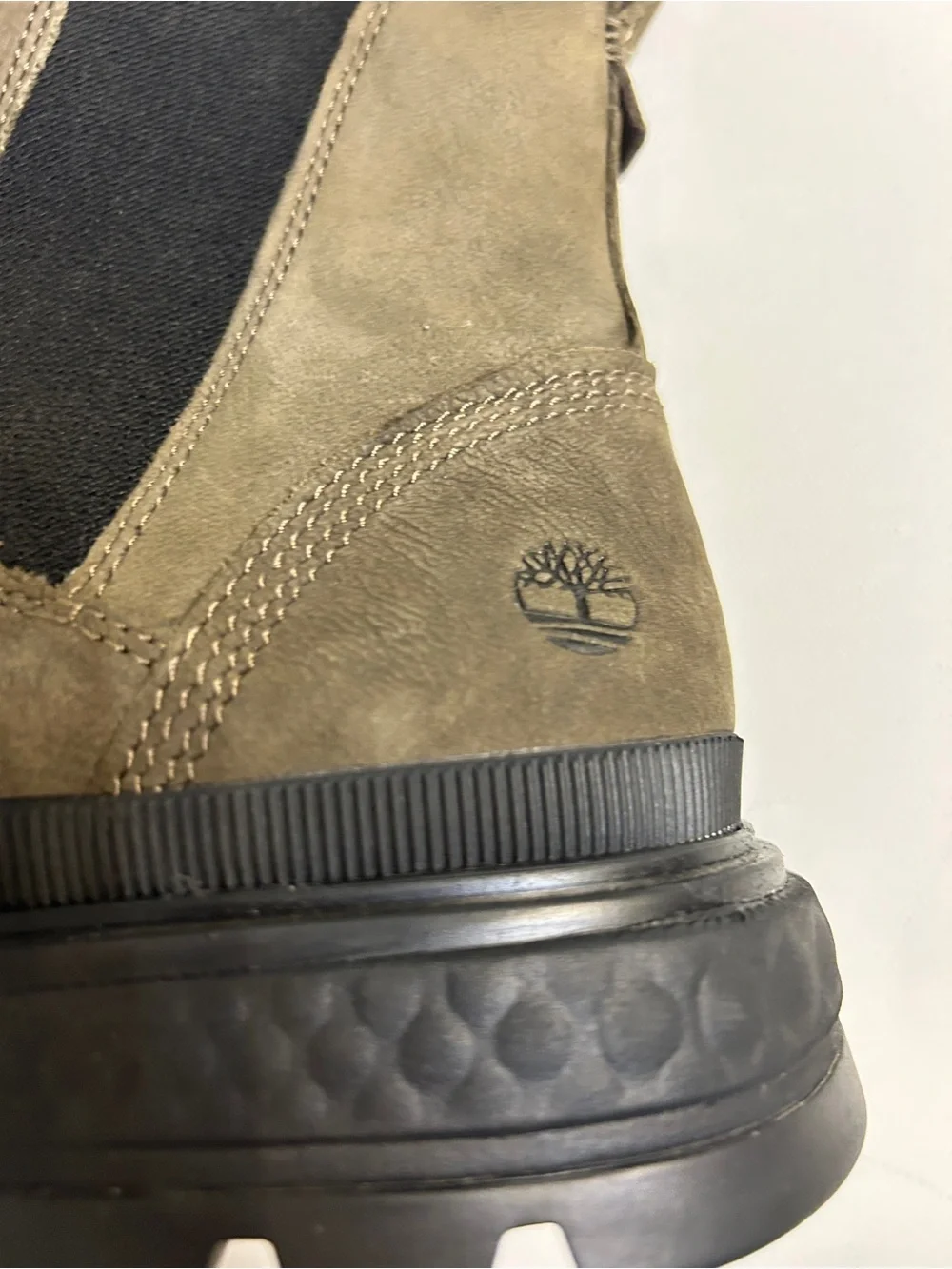 Timberland GreenStride Chelsea Lug Sole Leather Ankle Boots Gray Taupe Size 9.5